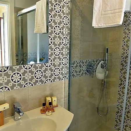 Hotel Tobacco 3*